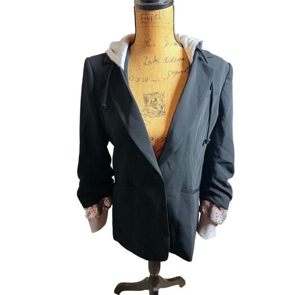 Cinq A Sept Khloe Jacket - Picture 11 of 11